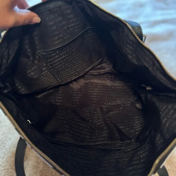 Kate spade kitty print Emma lane leather bag. VHTF. - Picture 7 of 9